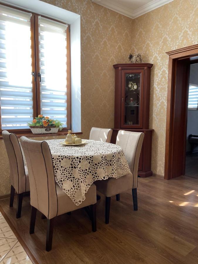 Apartment On Franka Lviv Kültér fotó