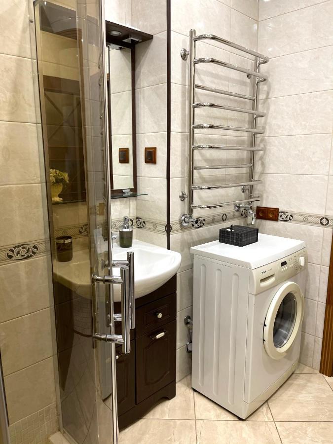 Apartment On Franka Lviv Kültér fotó